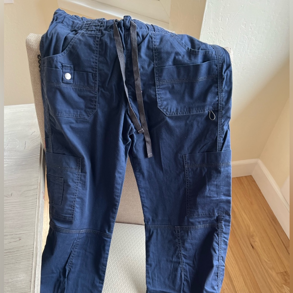 Dickies small tall scrub pants